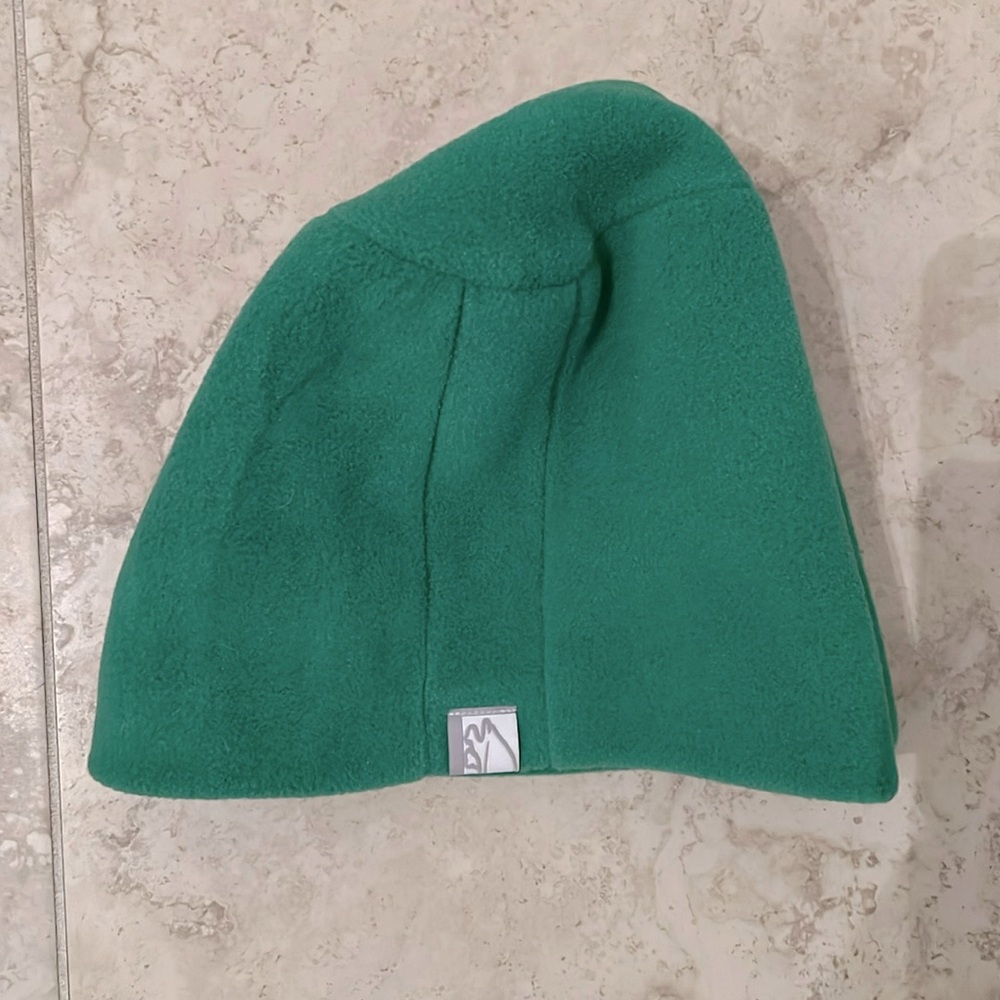 Free- hat